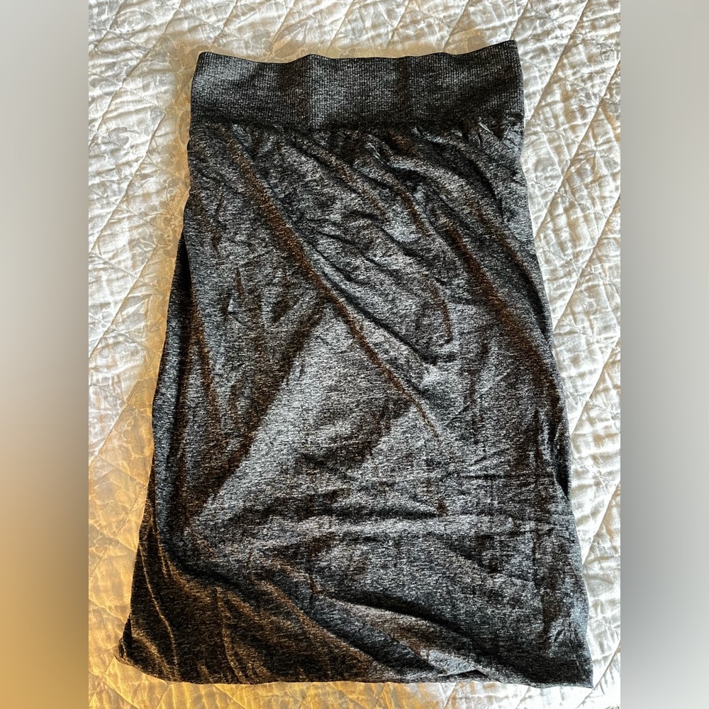Lululemon Stretchy Pencil Skirt